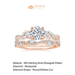 Anillo de Boda de Moissanita Redonda Brillante, Conjunto de Anillos de Compromiso en Tono Oro Rosa con Detalles Pavé, Elegante Regalo de Aniversario - Product Image 6