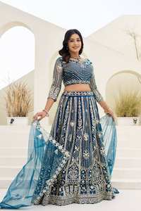 Lehenga Choli Traditionnel de Luxe pour Femmes avec Broderie Délicate en Soie Chinon et Matériaux Recyclés - Tenue de Mariage et de Soirée - Product Image 5