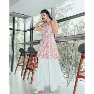 ชุดเดรสกระโปรงผ้าชีฟองสีชมพูอ่อน-ไซส์ XS - Product Image 6