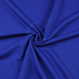 Conception OEM, fabrication en usine, tissu respirant en polyester de haute qualité, service OEM personnalisé, uniforme de football pour hommes - Product Image 6