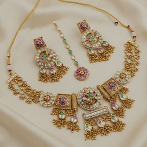 Ensemble collier et boucles d'oreilles pour femme JeweleMarket, plaqué or, avec cristaux et strass, style ethnique, pour mariage, fiançailles, anniversaire, cadeau, Maharashtra - Product Image 2