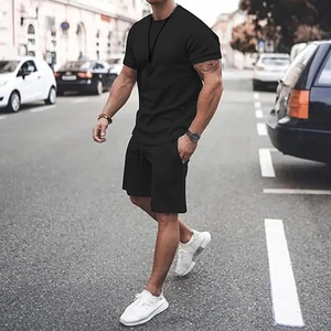 Conjunto a juego para hombre, fabricante de camisetas de algodón y pantalones cortos cargo, conjunto de 2 piezas para verano, OEM, ODM, al por mayor - Product Image 3