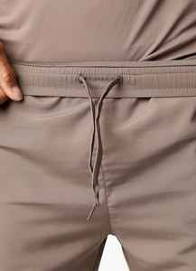 Shorts de sport et de streetwear pour hommes, design personnalisé sublimé, de haute qualité, écologiques, séchage rapide, respirants - Product Image 2