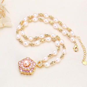 Collar de Joyería de Moda con Colgante Giratorio Personalizado de Perla de Agua Dulce con Incrustaciones de Circonio al por Mayor - Product Image 4