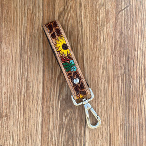 Porte-clés en cuir de vachette avec porte-clés personnalisé usiné à la main en métal pour porte-clés promotionnel pour femmes vente en gros - Product Image 2