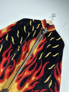 Veste d'hiver pour femme en velours noir brodé, motif floral vintage, écologique, manches longues, en coton, faite à la main, style bohème, coupe classique, 100% coton - Product Image 5