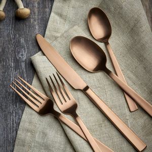 Juego de Cubiertos Funcionales y Ecológicos de Acero Inoxidable Diseñados para un Control del Equilibrio y Momentos de Comida Placenteros - Product Image 5