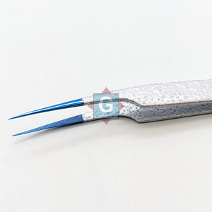 Pinzas de Acero Inoxidable con Punta de Fibra de Alta Calidad y Agarre Nano para Extensiones de Pestañas con Hermosos Colores - Product Image 4