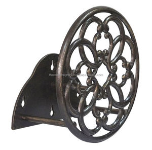 Soporte de Pared para Manguera de Hierro Clásico para Exteriores que Ayuda a los Propietarios a Mantener las Áreas Exteriores Limpias y Organizadas - Product Image 3