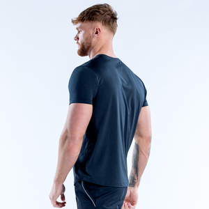 Camisetas Deportivas Tejidas para Hombre con Logotipo Personalizado OEM, Secado Rápido, Transpirables, Anti-Pilling, con Dobladillo Ligeramente Curvado para Correr y Gimnasio - Product Image 4