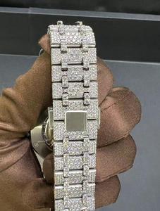 Montre entièrement sertie de diamants Moissanite VVS pour hommes et femmes en or blanc et acier inoxydable, style bijoux Hip Hop, prix réduit - Product Image 5