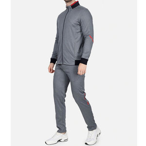 Ensemble de survêtement homme prêt à expédier – Survêtement de jogging vierge avec logo personnalisé, sweat-shirt et pantalon en molleton – Tenue de sport professionnelle pour l'entraînement - Product Image 2
