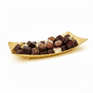 Bandeja Decorativa Dorada Antigua para Servir Chocolate con Diseño Floral y Asa, Ideal para Exhibir Postres, Perfecta para Cualquier Ocasión, Excelente Precio - Product Image 2