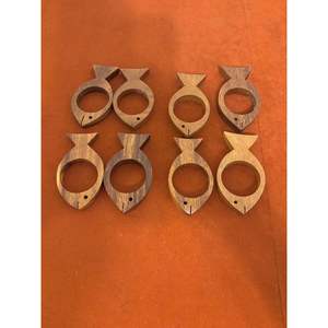 Anneaux de serviette en bois élégants pour la mise en place de la table à manger à la maison - Product Image 3