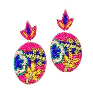 Boucles d'oreilles brodées à la main de qualité supérieure pour femmes à prix avantageux - Product Image 1