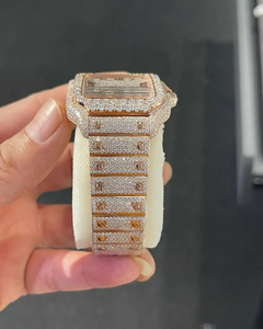 นาฬิกาข้อมือผู้ชายสุดหรู สแตนเลสสตีล ทรงสี่เหลี่ยมจัตุรัส ระบบออโตเมติก สายประดับเพชร หน้าปัดแซฟไฟร์คริสตัล แสดงผลแบบอนาล็อก - Product Image 3