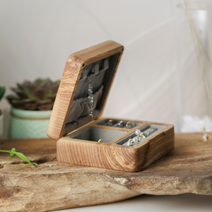 Boîte à alliances en bois blanc, boîte à bagues de mariage, boîte de demande en mariage, boîte à alliances d'anniversaire en bois - Product Image 4