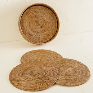 Juego de manteles individuales y cestas de ratán, tejidos a mano, para decoración de mesa. - Product Image 1