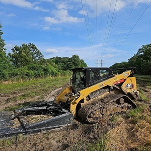 Chargeuse compacte sur pneus Cat pour travaux de chantier, haute efficacité, forte puissance - Product Image 4