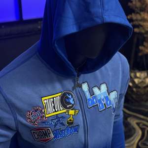 Sudaderas Personalizadas de Otoño con Bordado Desgastado, 600gsm, 100% Algodón, Felpa Francesa, Lavado Ácido, DTF - Product Image 3