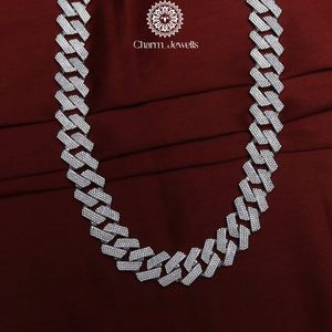 สร้อยคอ Charm Jewells แบบ unisex ประดับเพชรโมอิสซาไนต์ทรงกลมเจียระไนแบบ Brilliant Cut ดีไซน์เรขาคณิต ชุบทอง 14K เงินแท้ 925 รับรองโดย IGI สไตล์ฮิป - Product Image 1