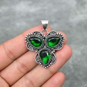 Wholesale <b>Emerald</b> Green Cubic Zirconia Multi-Stone <b>Pendant</b> 925 Sterling Silver Plated Vintage Filigree Teardrop Gemstone Jewelry - Product Image 2
