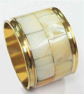 Servilletero de Latón de la Mejor Calidad con Diseño de Hoja de Orquídea, el Servilletero Más Buscado para Cenas, Hogar y Restaurantes - Product Image 2