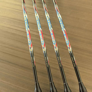 Équipement d'entraînement Dmantis fabriqué en usine, raquette de badminton en fibre de carbone pour les joueurs en formation - Product Image 3