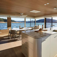 Yacht de luxe flottant personnalisé en aluminium avec moteur hors-bord à essence pour la pêche en rivière, les loisirs et le divertissement