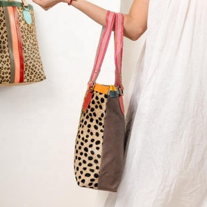 Large Capacity Luxury Leopard Print Genuine Leather Lightweight Shoulder Handbag <b>ZIP</b> Closure Daily Use Muti Color Women <b>Tote</b> Bag - Product Image 2
