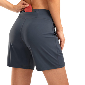 Shorts de golf personnalisés pour femmes, OEM, en matière respirante, coupe extensible, motif vache/camouflage, fermeture à cordon pour personnalisation - Product Image 2