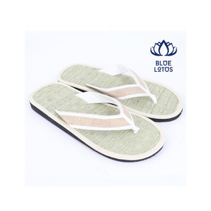 Chaussures compensées en lin VALUE MONEY pour hôtels, tissées à la main, légères, respirantes et flexibles, pour usage intérieur - Product Image 1