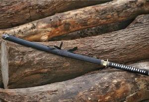ดาบคาตานะแบบญี่ปุ่น ปรับแต่งได้ตามต้องการ (OEM) พร้อมใบมีดเหล็กดามัสกัส ด้ามไม้ คุณภาพระดับอุตสาหกรรม ดีไซน์ใบมีดตรง - Product Image 6