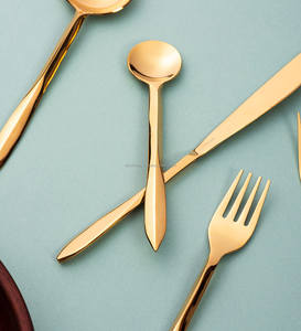 Juego de cubiertos de metal decorativos de primera calidad con patrones únicos para cenas sofisticadas a la venta en cantidad a granel - Product Image 2