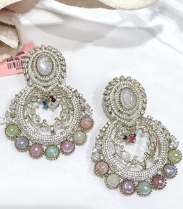 Pendientes Fusion de Plata de Primera Calidad con Acabado Plateado para Mujeres y Chicas, Ideales para Looks de Noche y Fiestas - Product Image 2