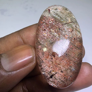 Vente en gros de pierres naturelles GOLDEN SUNStone USA, Lepidolite violette, cristal de forme libre pour la décoration et la méditation - Product Image 2