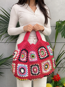 มาใหม่ล่าสุดฤดูร้อนชายหาดฟางกระเป๋าโบฮีเมียนโครเชต์หลายสีHandmadeผู้หญิงไหล่กระเป๋าหญ้าทะเลกระเป๋าสแควร์ - Product Image 1