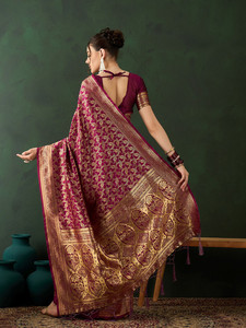 Sari indien ethnique traditionnel en soie artificielle marron à double bordure, avec brocart floral doré, séchage rapide, longueur au sol, pour mariage, pour femme - Product Image 6