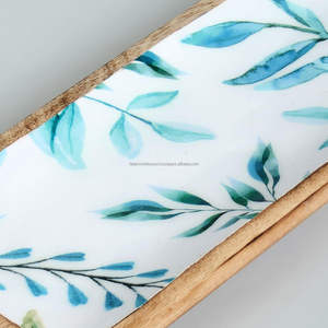 Bandeja de servicio de forma redonda de diseño de lujo con diseño impreso de esmalte en ella Hecho de madera Bandeja de uso de artículos de comedor Nueva llegada por FWE - Product Image 5