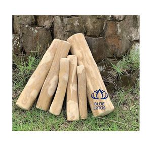 BEST SELLER Jouet à mâcher en bois de café et d'olivier pour chiens, aide à nettoyer les dents et garde les chiens occupés, sûr, propre, à base de plantes, pour chiens 2026 - Product Image 1