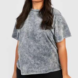 T-shirt noir en maille imprimé délavé à l'acide, grammage lourd, effet vieilli vintage, 100% coton, coupe oversize, personnalisé - Product Image 6