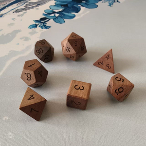 ชุดลูกเต๋าไม้พรีเมียม ลูกเต๋าหลายเหลี่ยม ทำด้วยมือ สำหรับเกม DND และเกม RPG บนโต๊ะ - Product Image 5