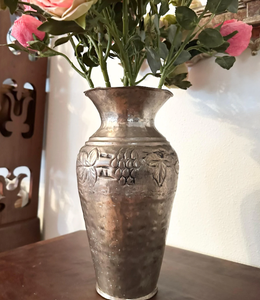 Jarrón Alto Decorativo para Interiores, Diseño en Relieve, Ecológico, Resistente, para Hogar, Jardín, Estilo Vintage, Galvanizado - Product Image 1