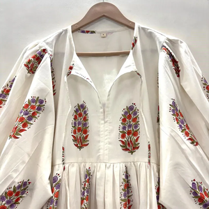 Robe formelle vintage en coton écologique, imprimée à la main, col en V, manches 3/4, ourlet à volants en dentelle, lavable, motif floral - Product Image 2