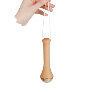 Varita curativa Kansa hecha a mano de madera de acacia y latón 100% masajeador Ayurvédico natural para terapia facial, corporal y de relajación - Product Image 3
