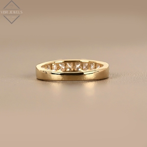 Bague de luxe en or jaune avec diamant taille princesse sertie en canal, bijoux de mariage et d'anniversaire pour femme, cadeau - Product Image 4