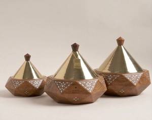 Juego de Cazuelas de Madera Blancas Royals con Tapa de Acero Inoxidable, Diseño Oriental, Redondas, Duraderas, Hechas a Mano, 20 cm, para Calentar y Servir Alimentos - Product Image 4