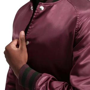 Veste de baseball en satin personnalisée de haute qualité pour hommes, en polyester et soie, style varsity, bomber, avec logo. - Product Image 5