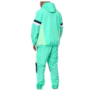 2026 Men's Two Piece Custom Sets Windbreaker Tracksuits <b>Reflective</b> Zip Up Nylon Two Piece Windbreaker Short Set For Men - Product Image 5