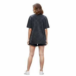 T-shirt unisexe surdimensionné en feutre personnalisé avec impression sérigraphique, style vintage délavé, streetwear, 100% coton respirant, noir délavé à l'acide - Product Image 4